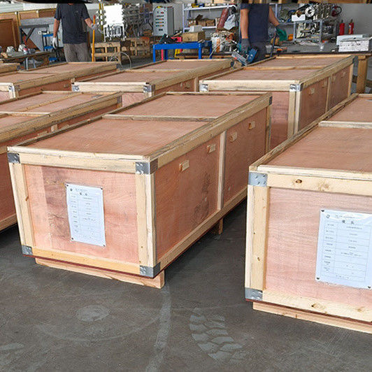 Separatore magnetico rotativo ad alta potenza con tasso di rimozione del metallo del 99% attrezzature per il riciclaggio di minerali/rottami/vetri.